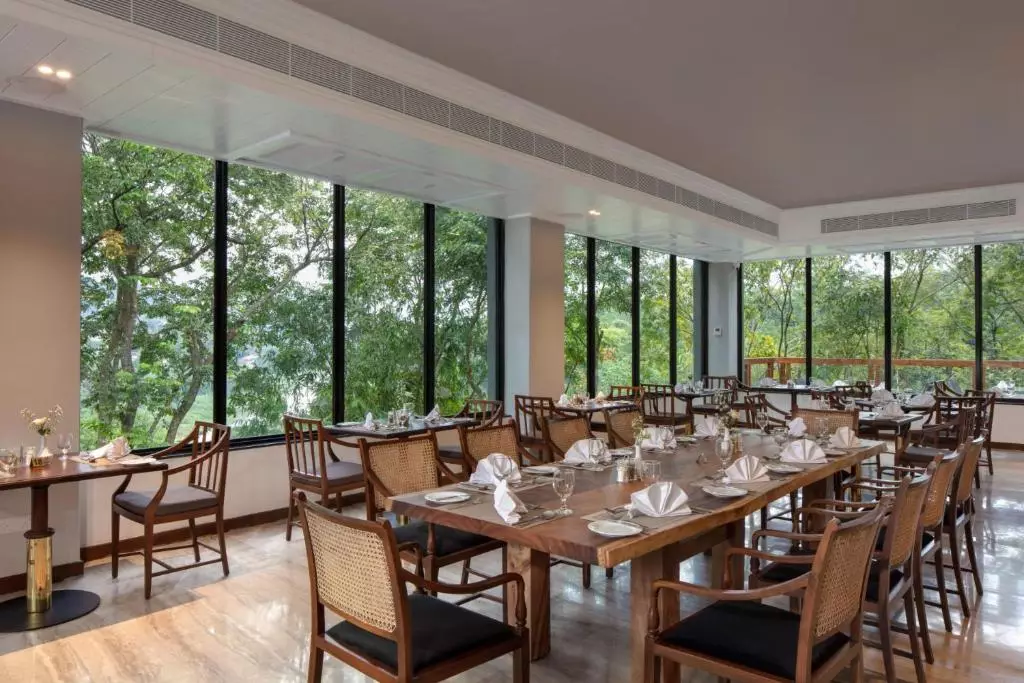 Earls Regency Hotel